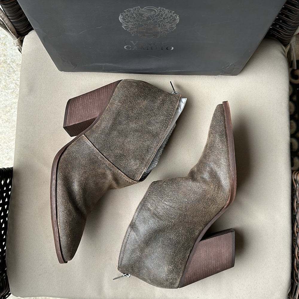 Vince Camuto Grishell Bootie Tobacco 12 - Picture 12 of 17